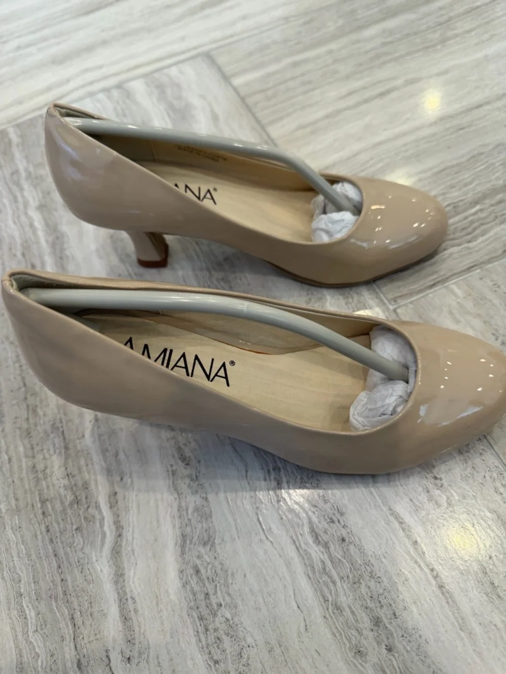 Girls Amiana Nude Patent Little Kid Shoe Heels Size 33